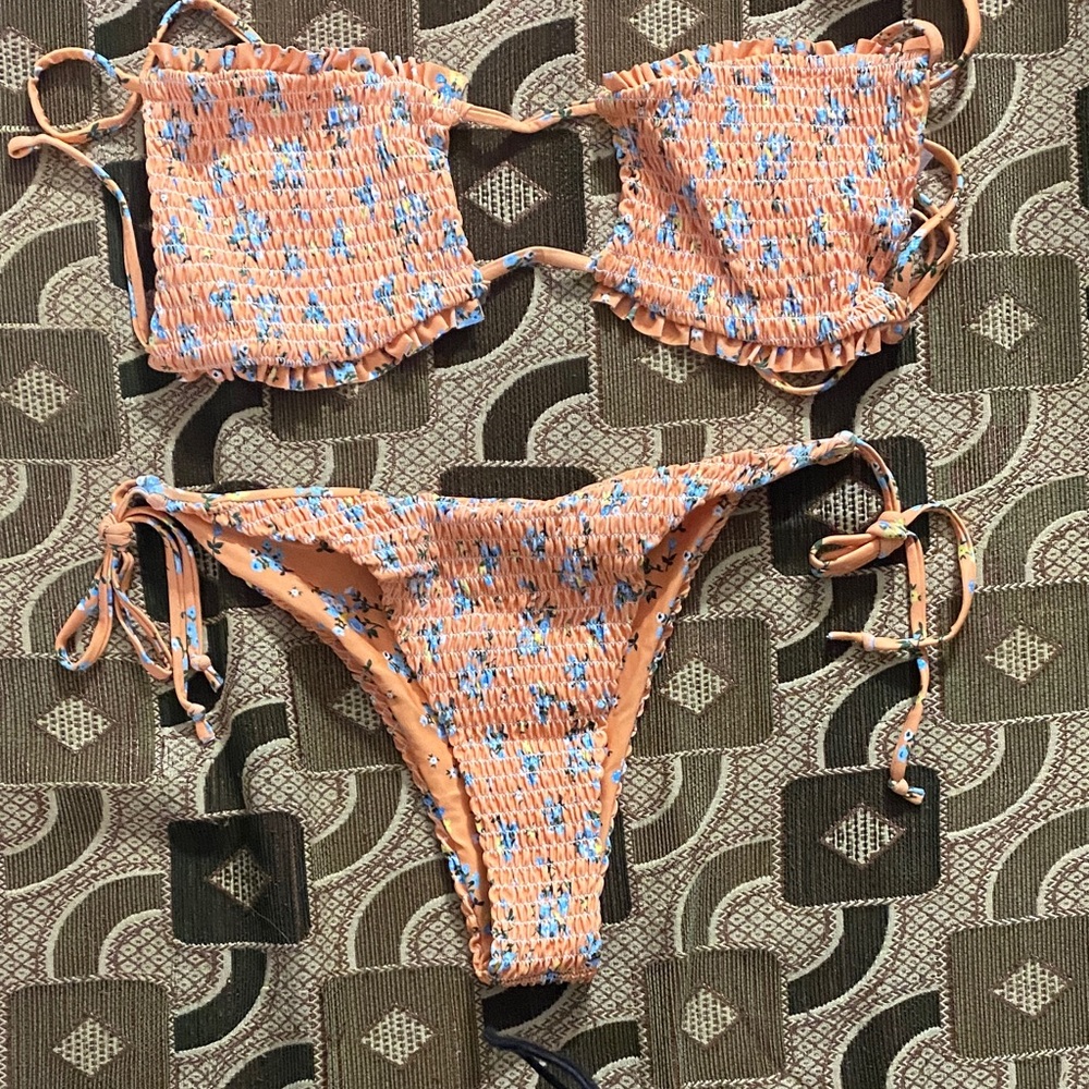 Zaful Orange Floral Smocked Bikini Set – Size 8 / Large